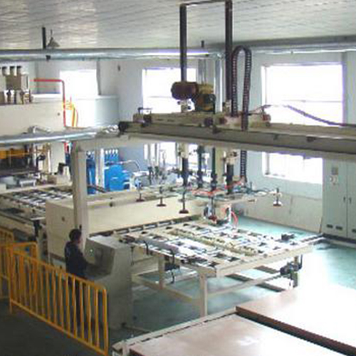 SHORT CYCLE LAMINATION HOT PRESS MACHINE