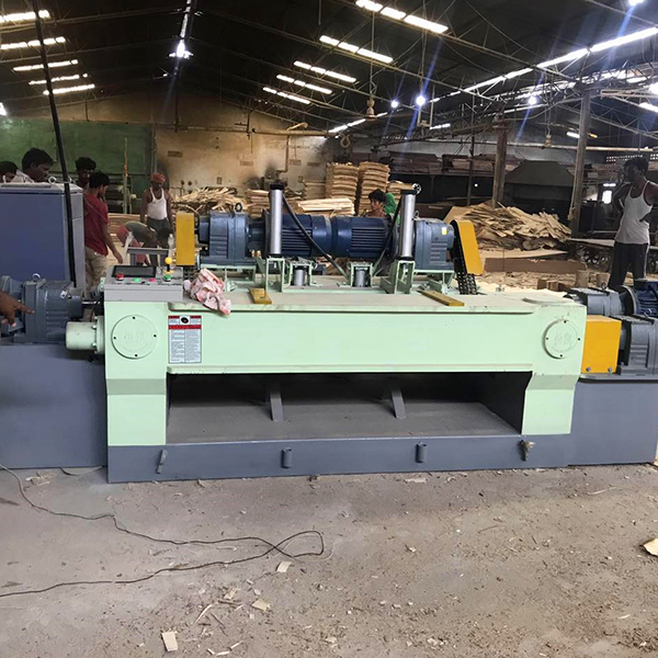 4’Feet spindle less rotary peeling machine