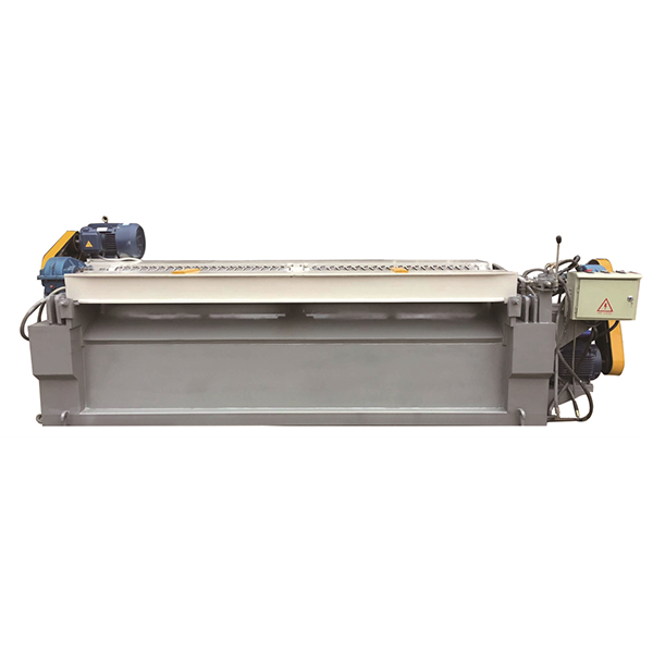 8’Feet spindle less wood rotary rounding debarker machine